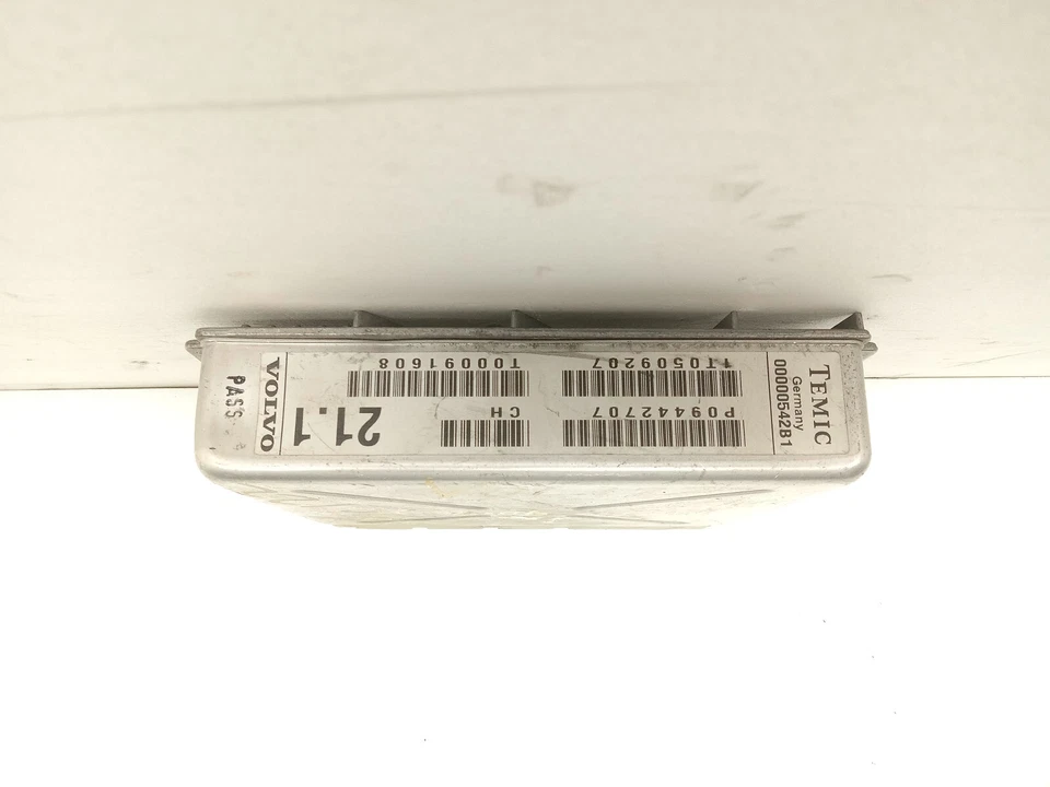 1999-2001 VOLVO 70 SERIES TRANSMISSION CONTROL MODULE OEM, P09442707 - Imagem 4 de 4