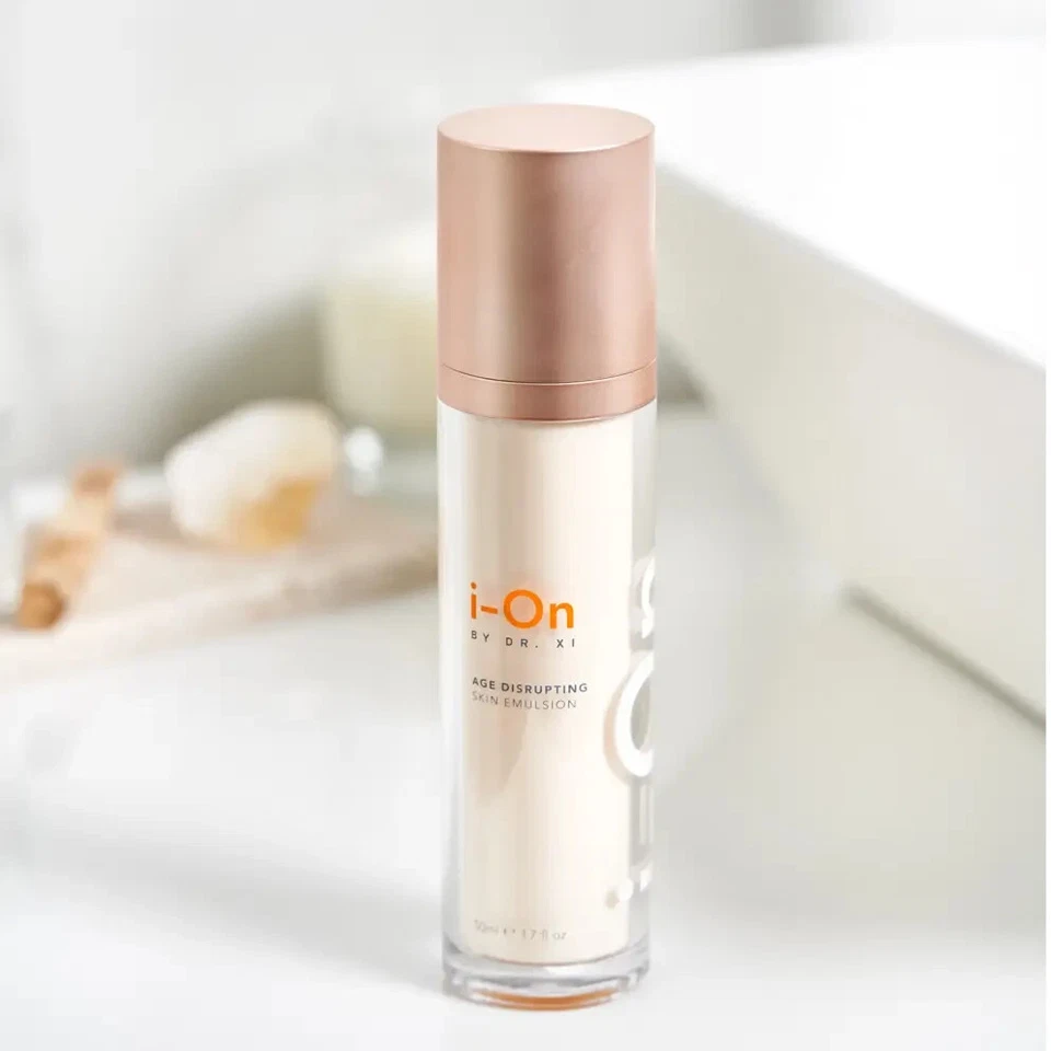 Suero Dr. Xi Emulsión de Piel Antiarrugas Manchas de la Edad Tono de Piel Uniforme Foto 2 de 4