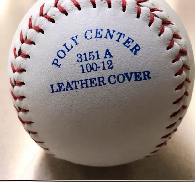 Cuatro pelotas de softbol Harwood McGregor de 12 pulgadas Foto 3 de 3