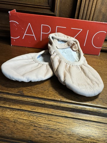 Capezio Lily 212C Leather Ballet Shoes, 9.5W Pink - Picture 3 of 7
