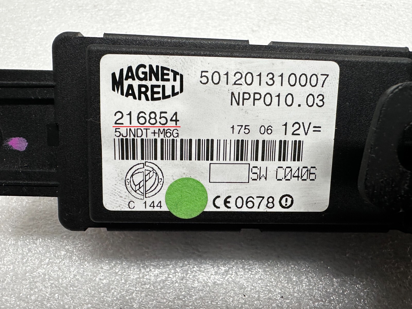P31153 2003-2012 Maserati Quattroporte M139 Front Window Switch Control RH OEM