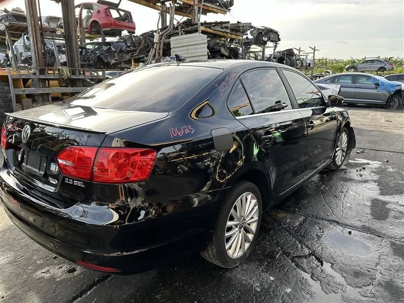 Volante Volkswagen Jetta 917866 2013 Foto 4 de 4