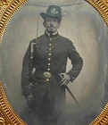 1860's U.S. Civil War Union Soldier 1/6 Ambrotype Photo – Rifle, Sword - NICE!
