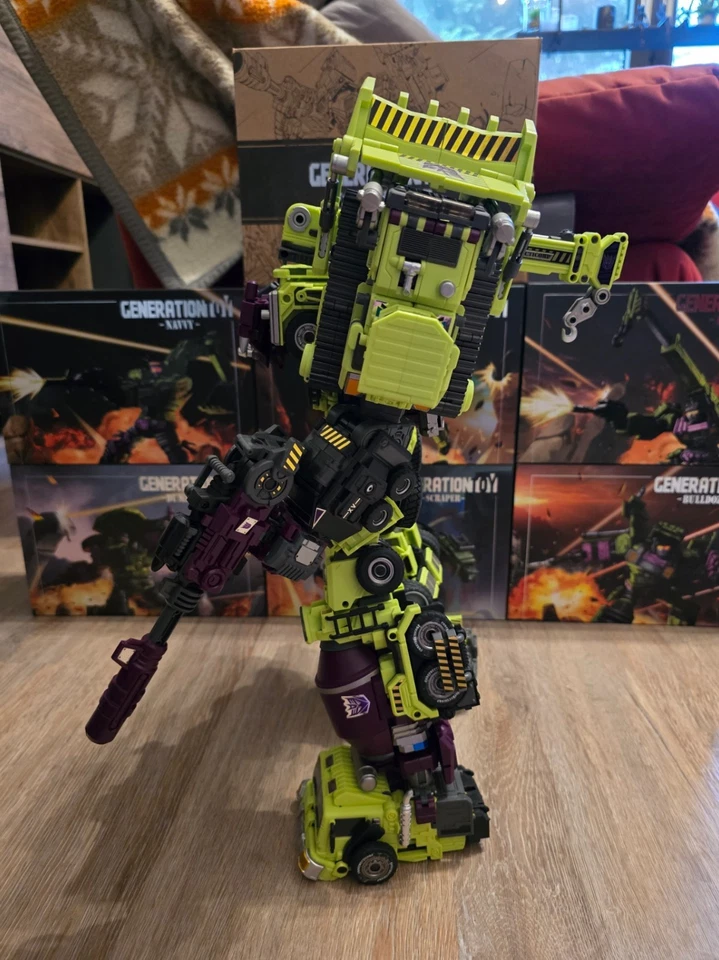 Transformers TP Generation Toy Gravity Builder (not Devastator) inkl. Toyhax! - Bild 4 von 4