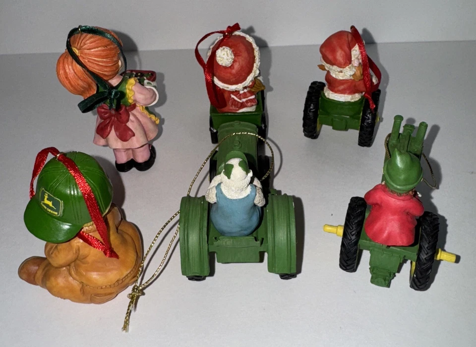 Lote de John Deere Miniatura Adornos Colgantes Tractores Navidad Enesco Figuras Foto 3 de 4