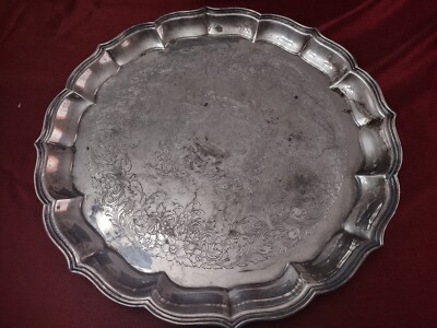 EG Webster & Son Int'l Silver Round Scalloped Silver Plate EG Webster & Son Int'l Silver Round Scalloped Silver Plate