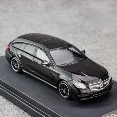 BM 1/64 Mercedes-Benz CLS 63 AMG Shooting Brake Black Diecast Car
