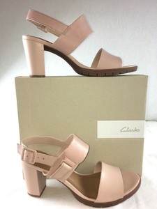 clarks women's kurtley shine platform