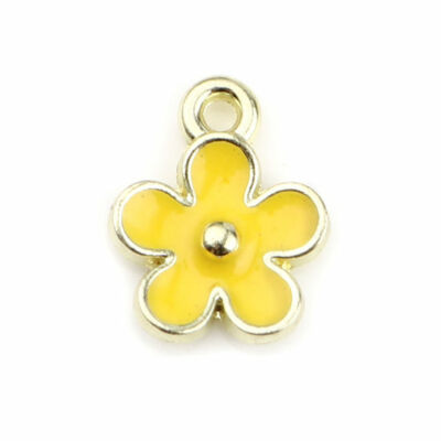 20 zierliche kleine gelb farbige Blumenform vergoldet Charm Anhänger 12x10mm