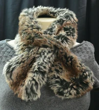 Warm Women Faux Fur Collar Scarf Stole pull through Fluffy Shawl wrap shrug VTG