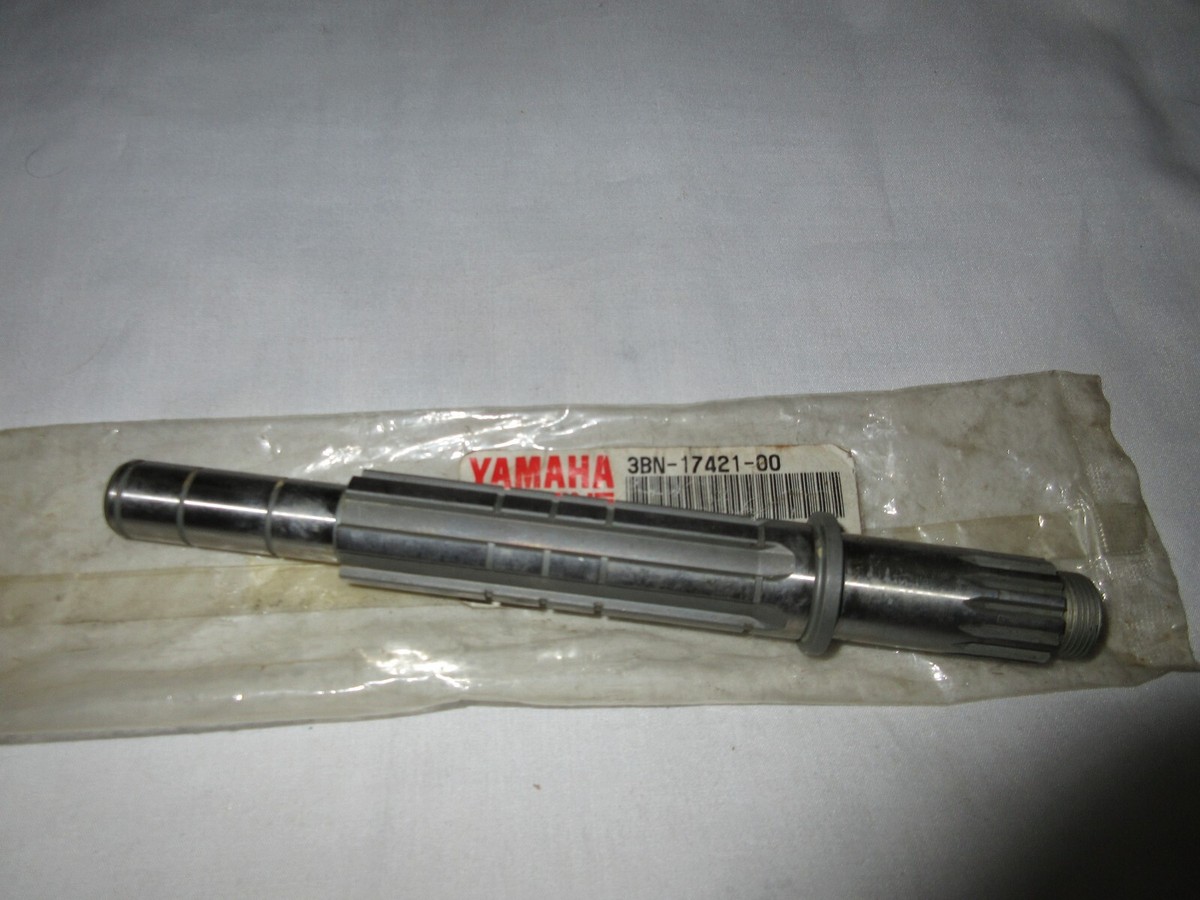 Yamaha DT125R NOS Axle, Main DT200 WR200R TDR125 TZR125 3BN-14721