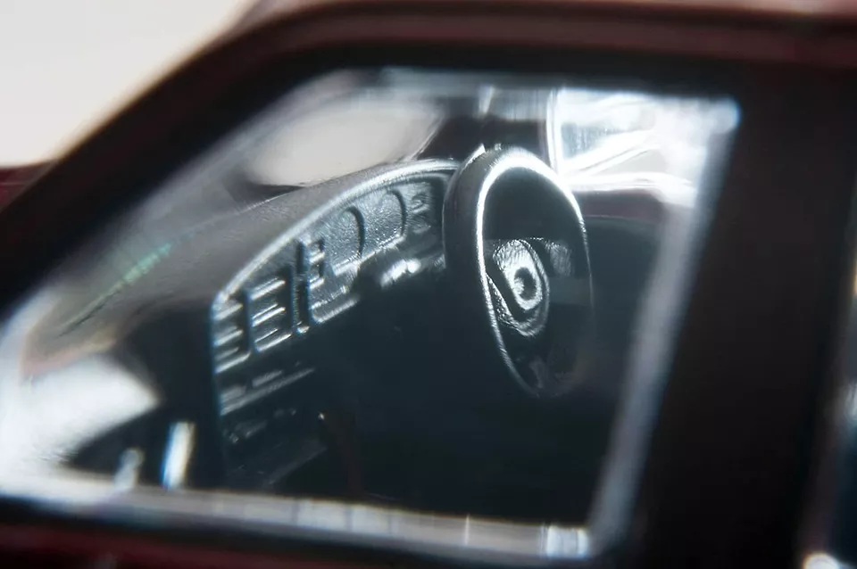 TOMYTEC Tomica Limited Vintage Neo 1/64 LV-N256a Toyota Hilux 4WD Model car  - Image 3 of 4