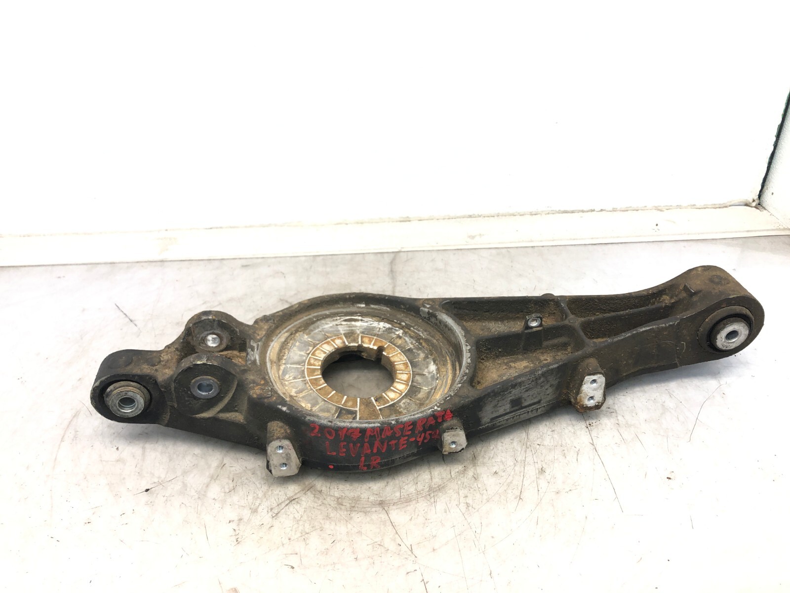 2017-2020 MASERATI LEVANTE LEFT DRIVER REAR LOWER CONTROL ARM OEM