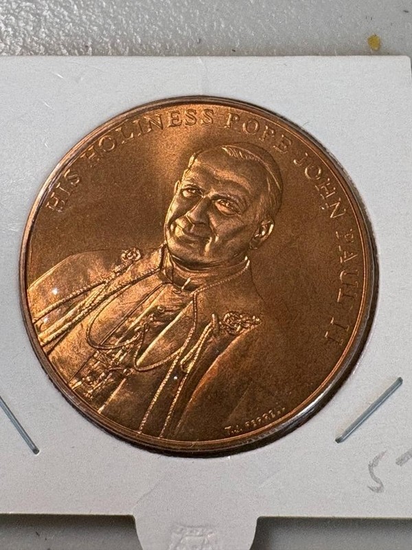 2000 U.S. Mint, Pope John Paul II Uncirculated Condition SKU#38586