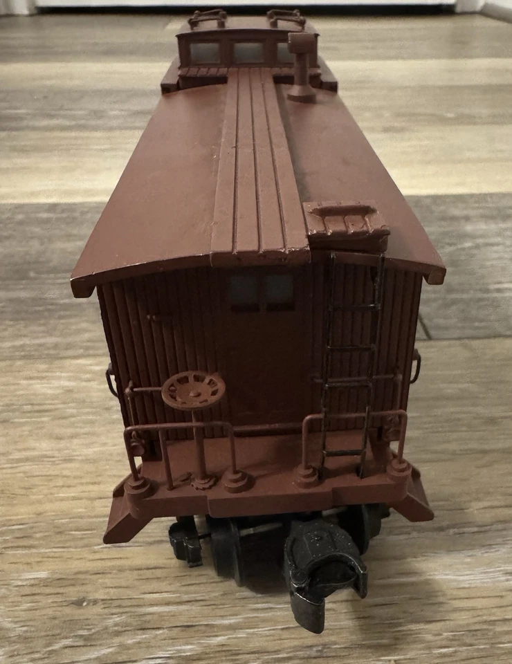 Lionel 6-51701 O Gauge New York Central Semi-Scale Caboose #19400 - Image 3 of 4