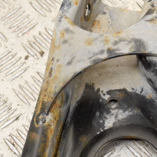 AUDI Q7 4L Braccio di controllo inferiore sinistro posteriore 7L0505352AA - Foto 5 di 7