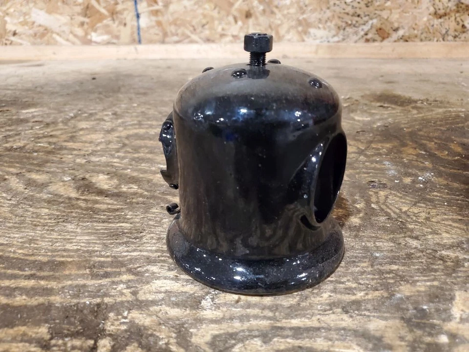 Ford Modelo T 1915-27 capó luz matrícula carrocería Foto 3 de 4