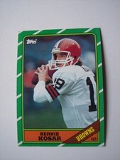 1986 Topps football Bernie Kosar Rookie card #187 EX+. rookie card picture