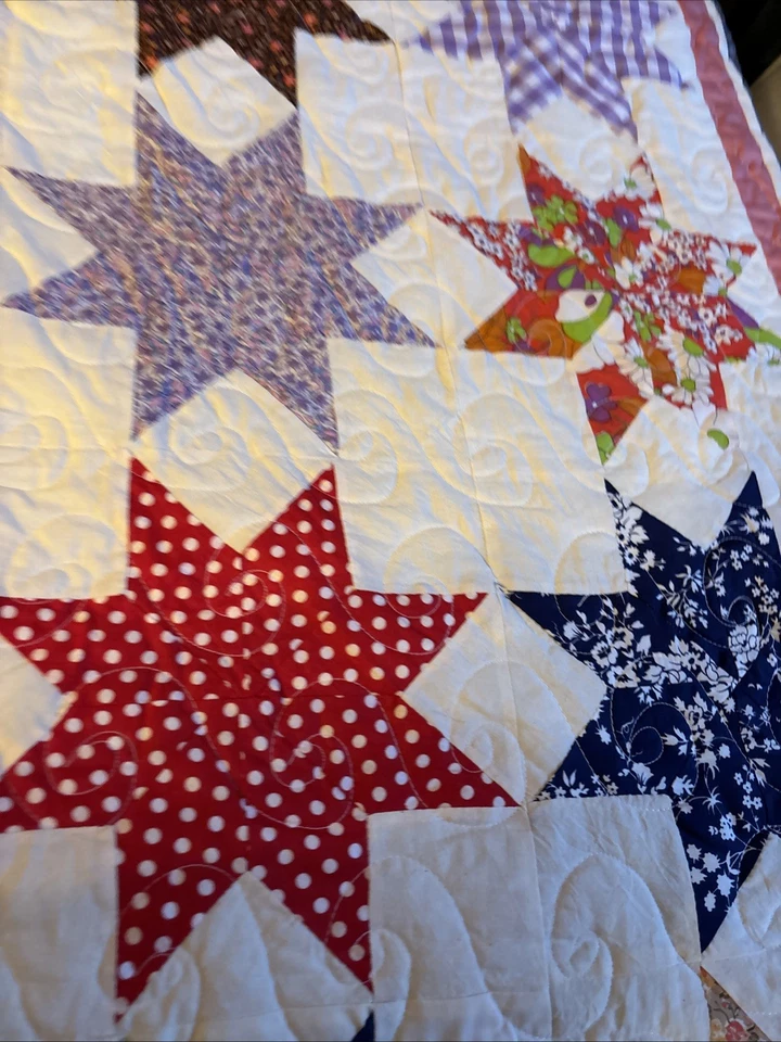 Edredón de retazos hecho a mano SOLO 83 X 75 rojo ocho puntos estrella solitaria acolchado a máquina Foto 4 de 4