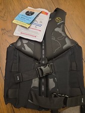 Hyperlite Women  s Life Vest - US Coast Guard Approved - size Adult Small