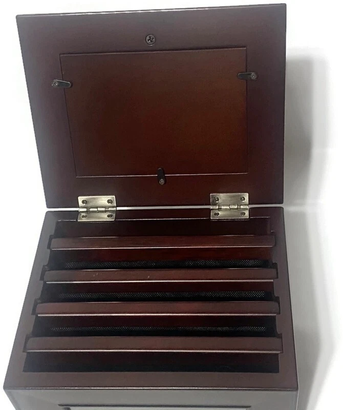 Caja de almacenamiento de fotos de madera de caoba Bombay Company para 101 fotos de 4x6 y 3x5 Foto 2 de 4