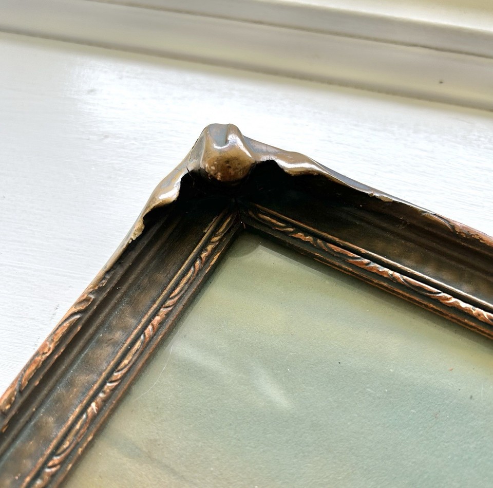 Classic Antique True Batwing Picture Frame Wood and Gesso 12 x 8