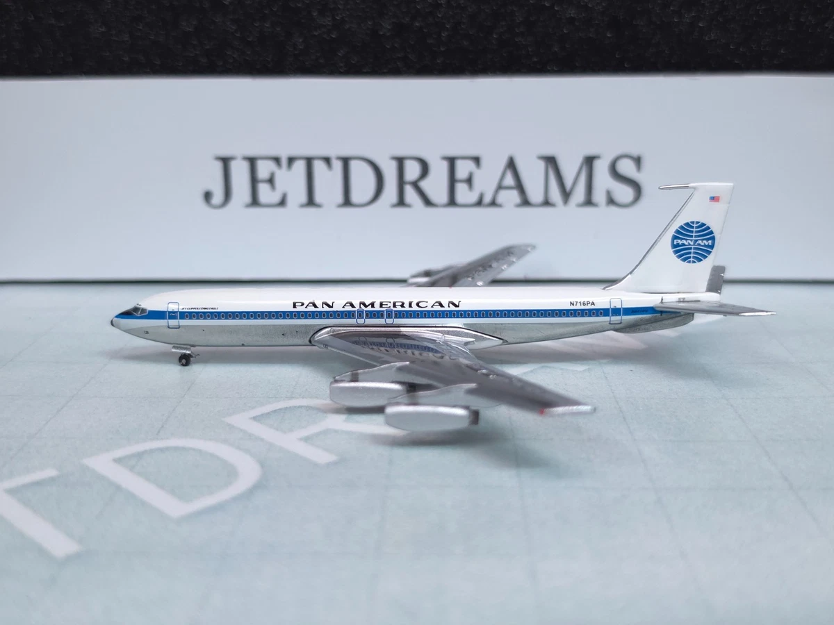 AeroClassics 1:400 Diecast Aircraft & Spacecraft Boeing 707