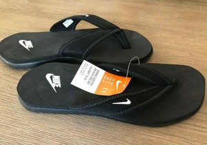 womens nike celso south beach flip flops