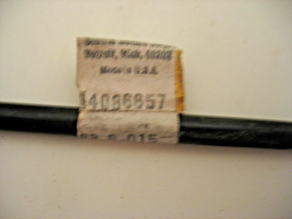 NUEVO NOS GM #14086657 BARRA DE SOPORTE DE CAPÓ 1987 CHEVY CAVALIER Foto 2 de 4