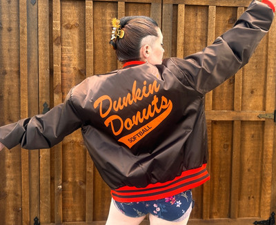 Rare Vintage 1980's 1990's ''Dunkin Donuts'' Softball Jacket