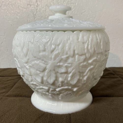 Vintage Westmoreland Milk Glass Maple/Bramble Pattern Cookie Jar MCM 1950’s