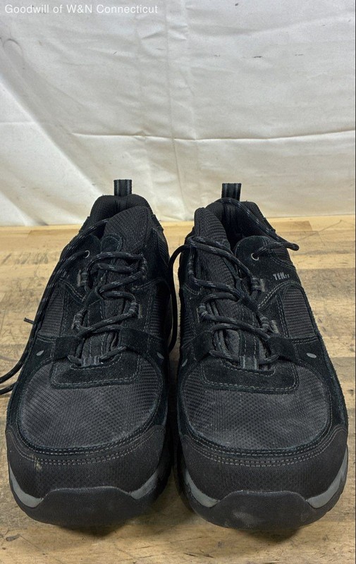 L.L. Bean Trail Model 4 Waterproof Black Hiking Shoes Men's Size 11.5