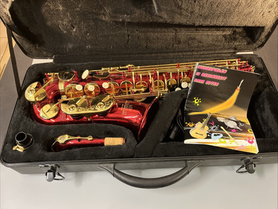Roy Benson Alt Saxophon AS-101R rot lackiert