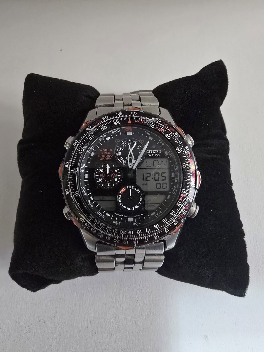CITIZEN　Q＆Q exclusive　ワールドタイム　C300 稼働品 Citizen C300 E80044 World Time Chronograph UTC GMT Timer Stopwatch