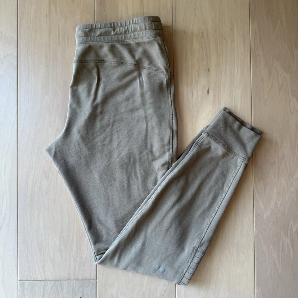 Alo Yoga Jogger Women's L Beige Comfy Sweatpants Loungewear Yoga - Image 2 of 4