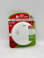 First Alert - 2 In 1 Smoke & Carbon Monoxide Alarm - White