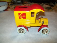 Ertl 9985 1:25 "Kodak 1" 1905 Ford Delivery Car Bank NOS