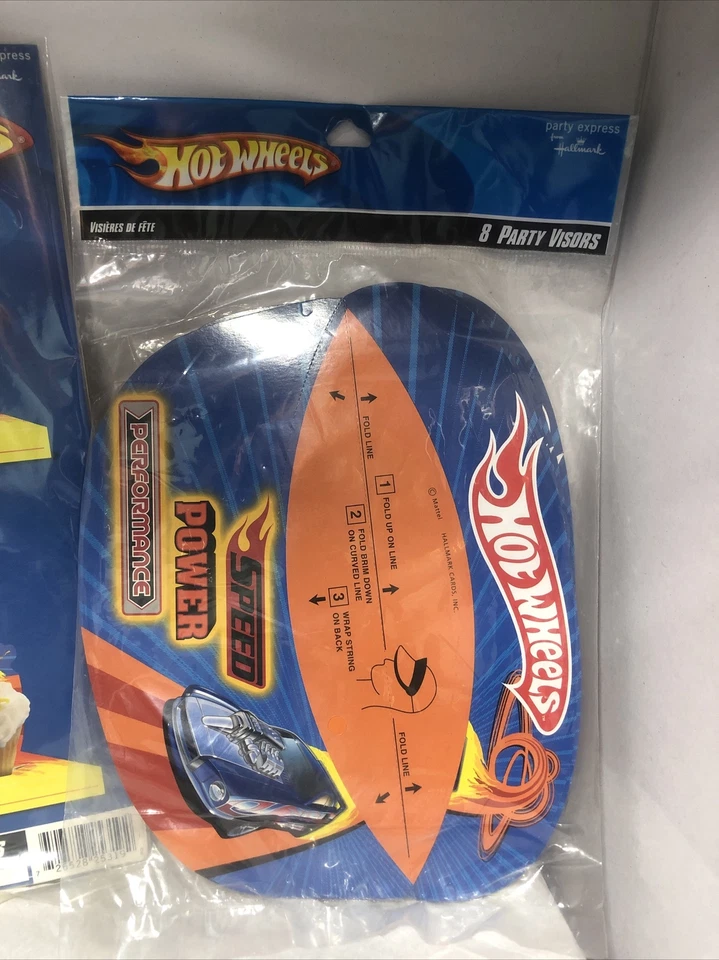 2- (1) Hot Wheels 8 viseras de fiesta (1) 6 soportes para cupcakes nuevo sellado 2008 Foto 2 de 4