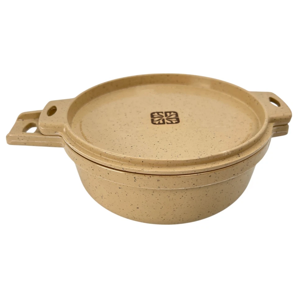 LittonWare Cookware 2 Cup Bowl with Lid For Microwave Regular & Convection Oven - Image 2 of 4