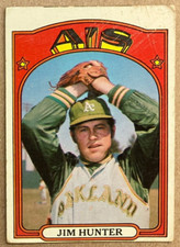 Jim (Catfish) Hunter 1972 TOPPS baseball card #330! Fair Condition! Oakland A's!