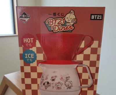 BTS BT21 Diner Pour Over Coffee Maker Exclusive 2022 Summer