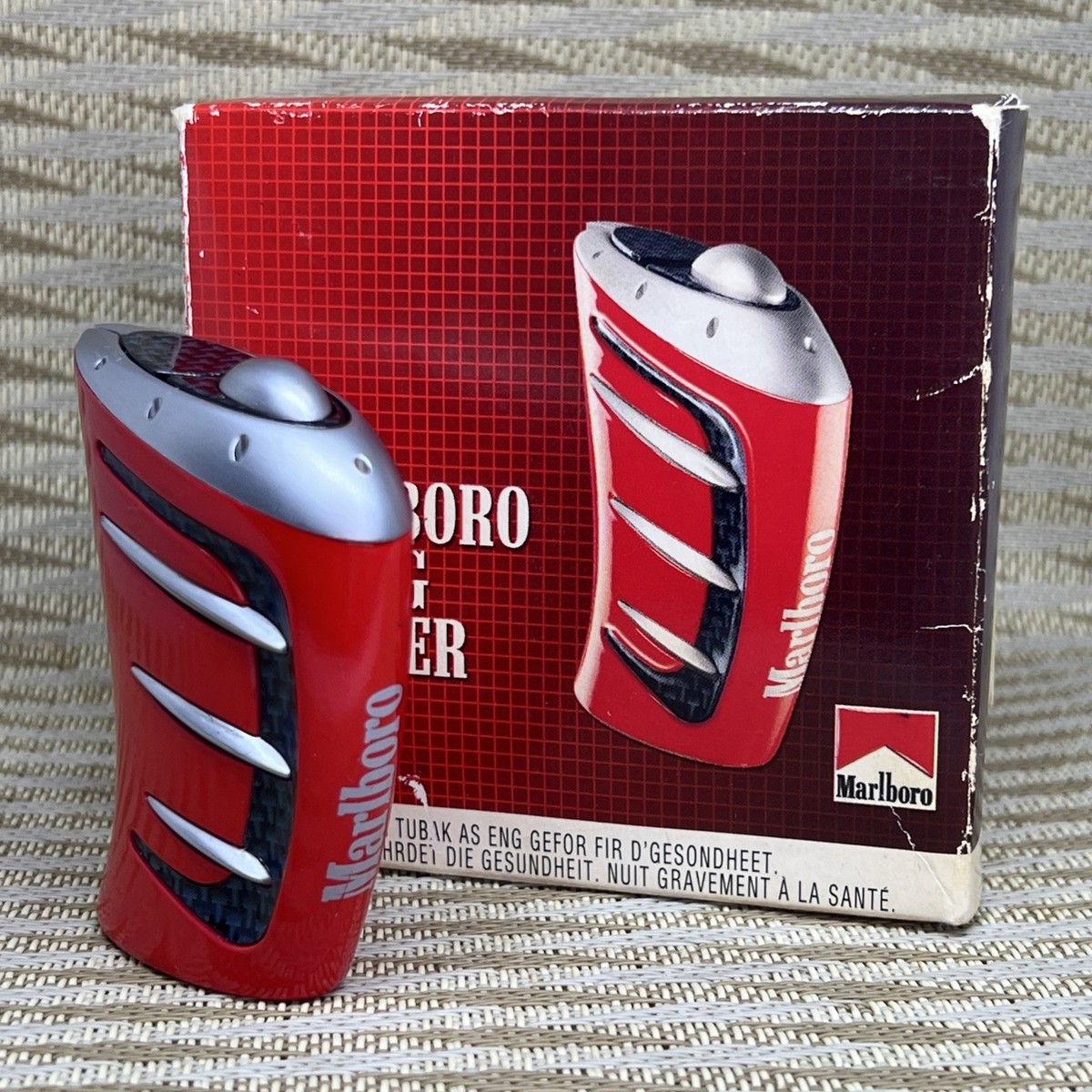 ferrari cigarette lighter Ferrari / Marlboro Collectible Lighter rare + box , perfect collection