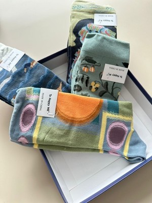 A SET of women's SOCKS in a box. 22-24cm. 65%cotton, neylon, spandex