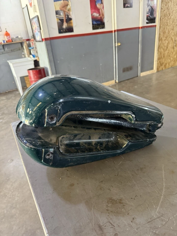 Tanque de gasolina vintage para motocicleta Triumph OEM Foto 3 de 3