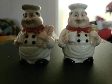 Pair Of Chef Italian Chefs (Baguette) Vntg Salt & Pepper Shakers