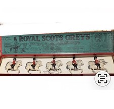 W Britain Toy Soldiers Set Royal Scot Grays w/ Box Calvary set 32 Nice 