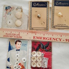Vintage carded white shank and flat buttons, Blue Bird, Lucky buttons