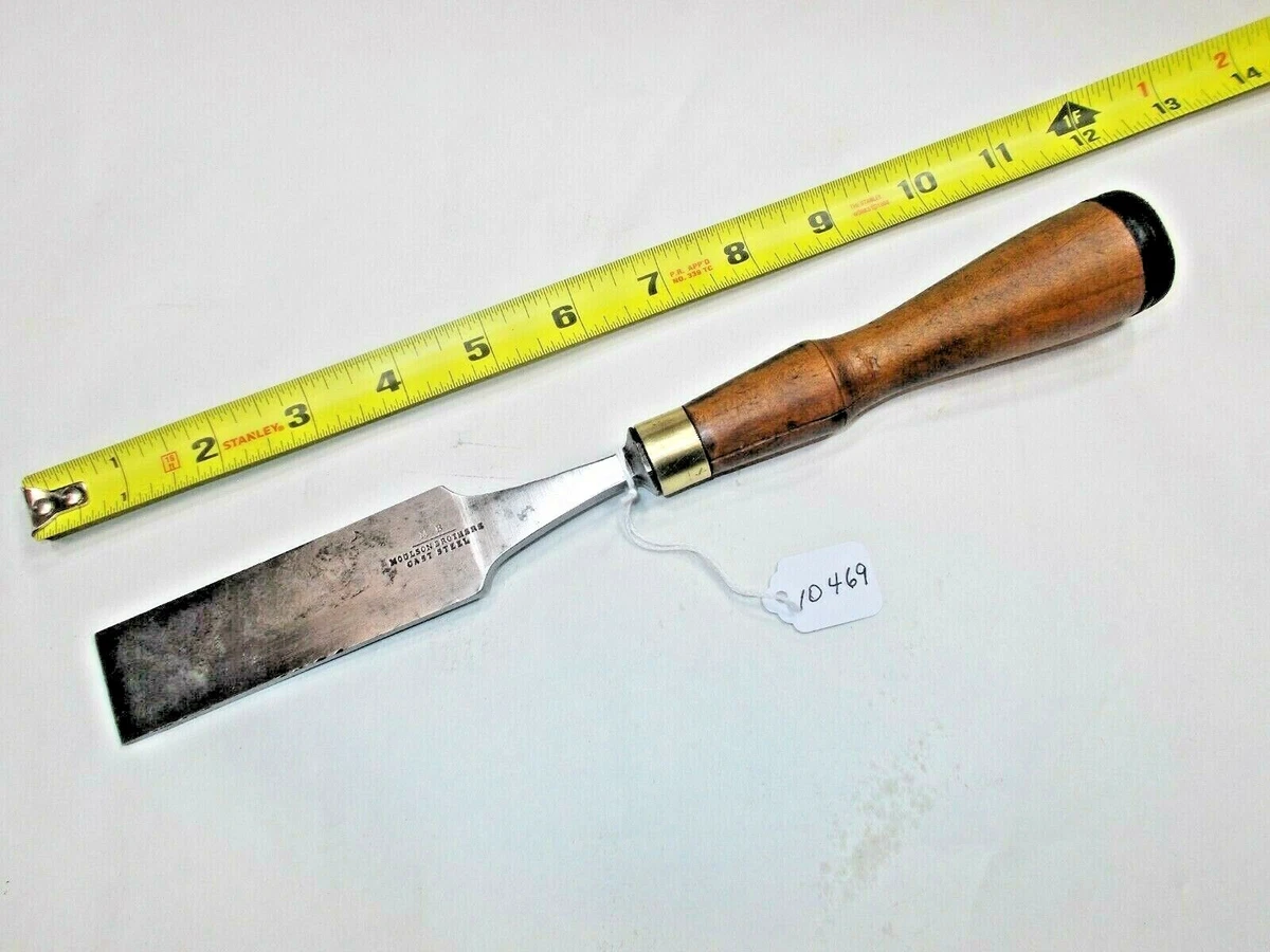 Wide cheap wood chisel
