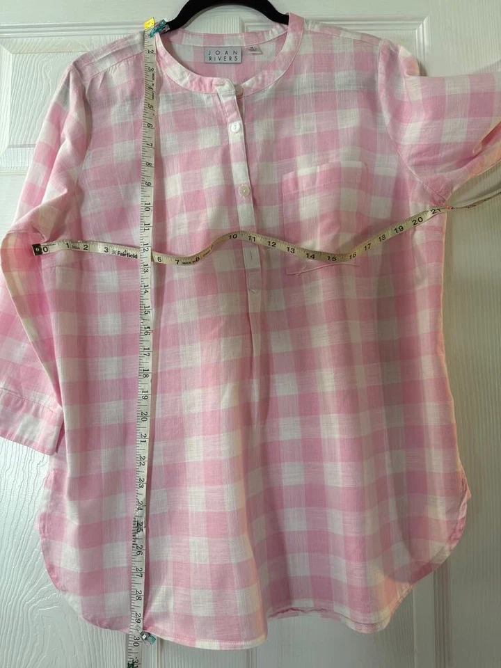 Joan River's Rosa/Blanco Cuadros Talla Mediana Foto 3 de 3