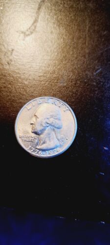 RARE!!! VINTAGE 1776-1976 BICENTENNIAL QUARTER FILLED IN  MINT MARK 🔥🔥 PLUS !! - Picture 1 of 4